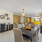Palm Breeze Terrace *