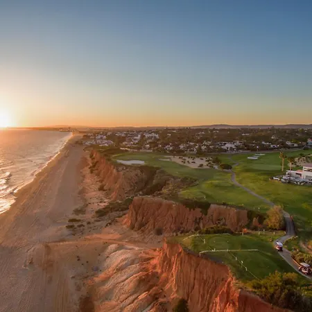 Palm Breeze Terrace *