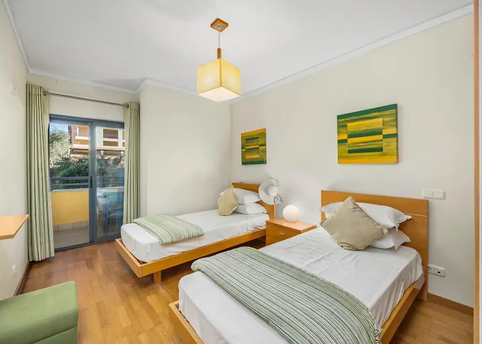 Palm Breeze Terrace * 빌라모라